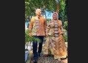 Meriahkan Harganas, Kepala Perwakilan BKKBN DIY dan Istri Ikut Tampil Fashion Show