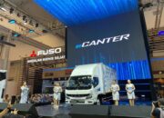 Truk Listrik Mitsubishi Fuso eCanter Diluncurkan, Kemampuan Baterai Tahan hingga 140 Kilometer