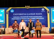 Dirut PT PELNI Berbagi Pengalaman Karier di Hadapan Calon Peserta Wisuda UGM